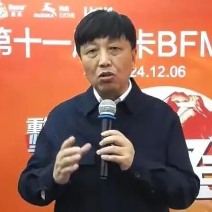 重塑信心，堅(jiān)定信念，逆境攀登！